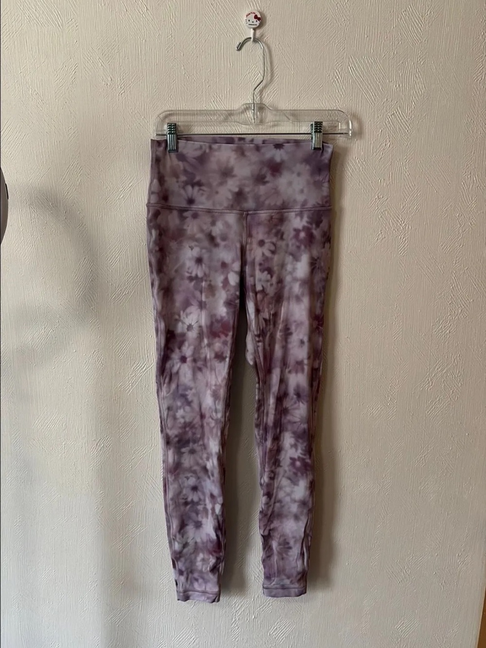 Lululemon Purple Meadow Floral Size 8 Align 28”
